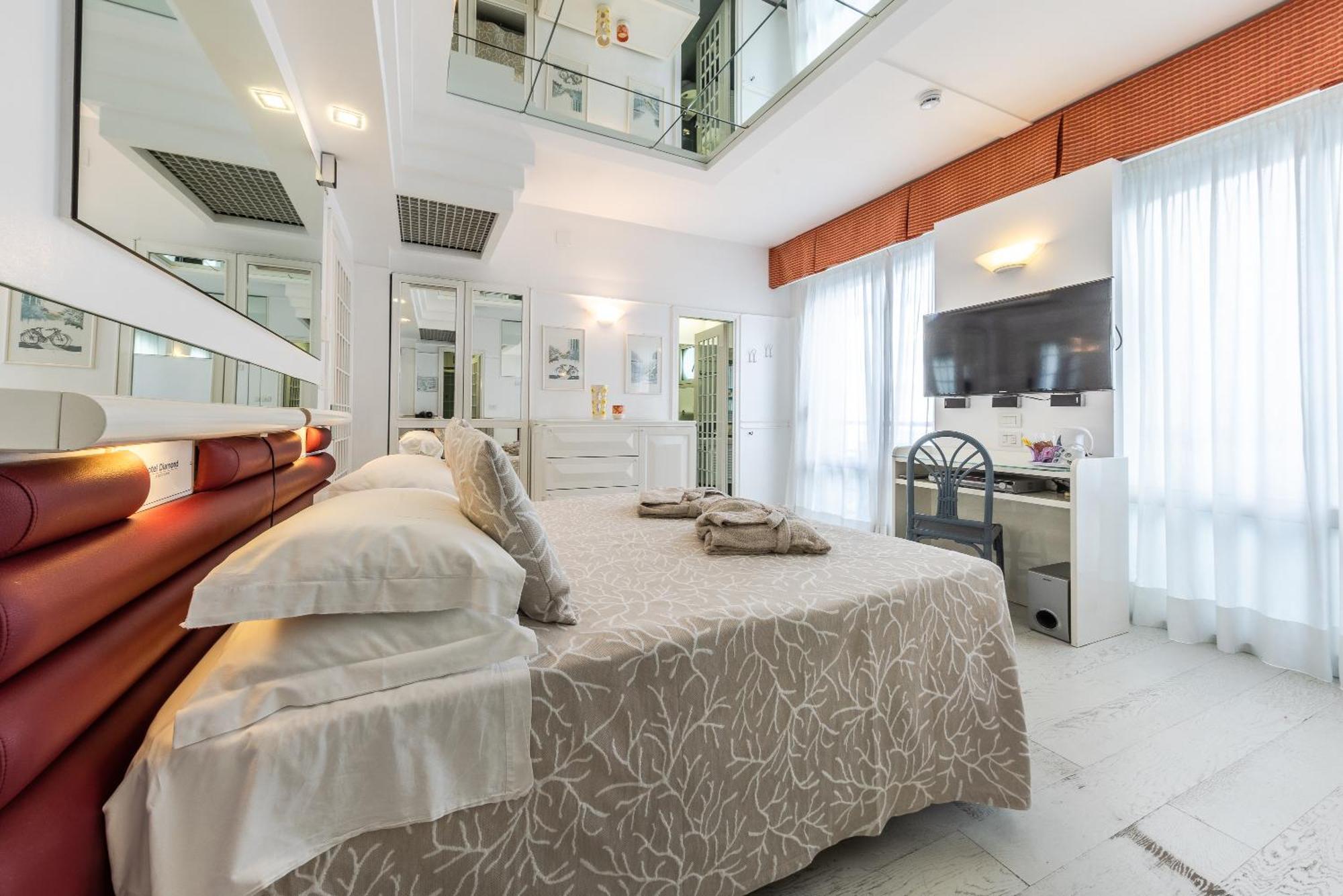Hotel Diamond Riccione Exterior photo